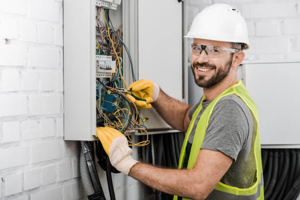 Best Circuit Breaker Repair  in Westlake Vlage, IL