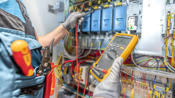 Best Circuit Breaker Repair  in Westlake Vlage, IL
